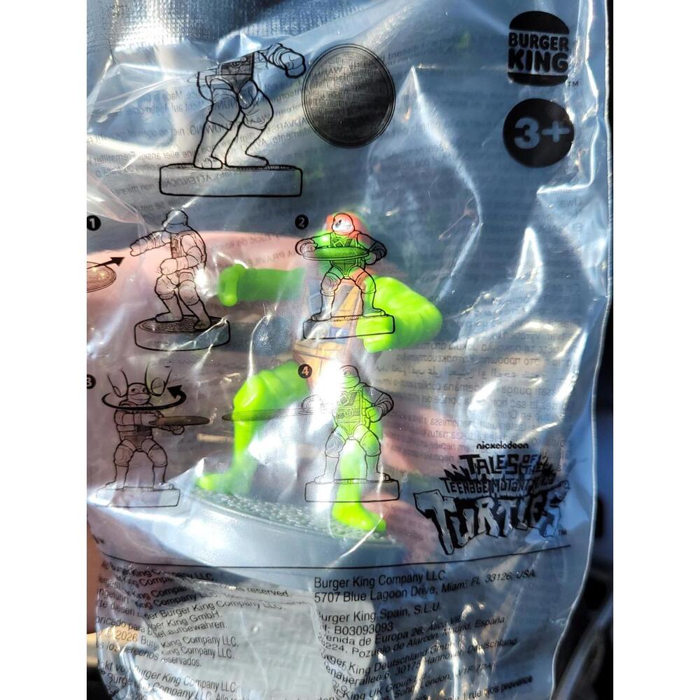 Burger King TMNT Raphael Figure – 2026 King Jr. Meal Toy – New NIP